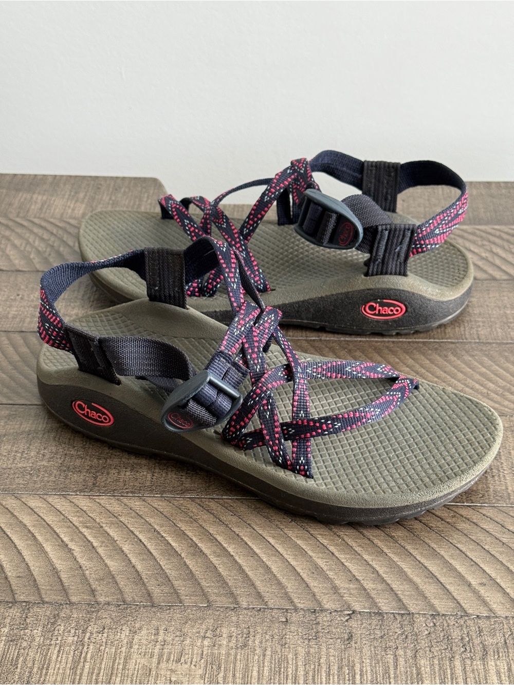 Chaco Women's Classic Sport Sandal, Double Strap Hiking Size 7